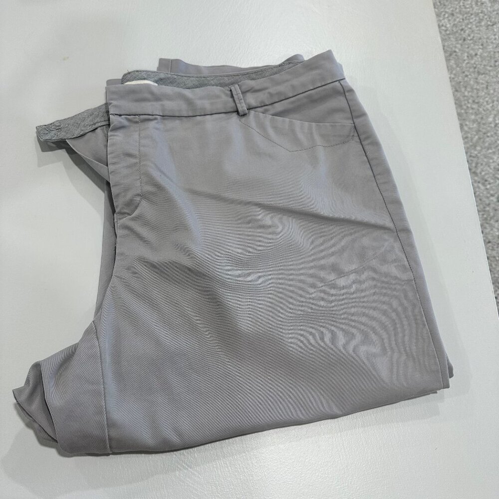 Gray Woman Docker Pants 20W
